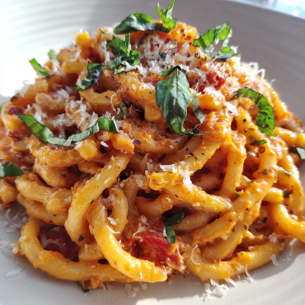 Creamy Tomato Basil Pasta